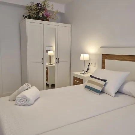 143a- Apto Junto A La Playa * Gijón