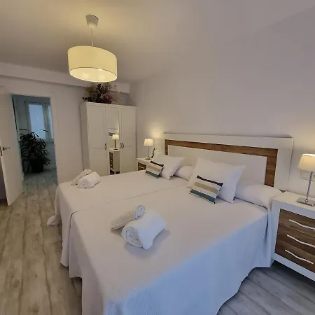 143a- Apto Junto A La Playa * Gijón