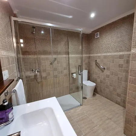 143a- Apto Junto A La Playa * Gijón